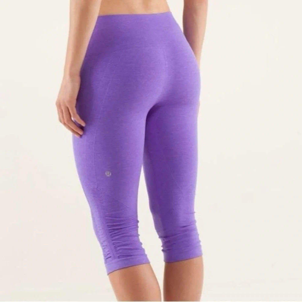 EUC Lululemon Women's Purple In The Flow Crop Leggings Sz 8